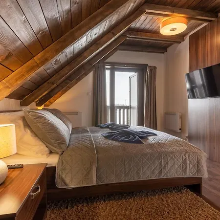 Zrub Σαλέ Krahule